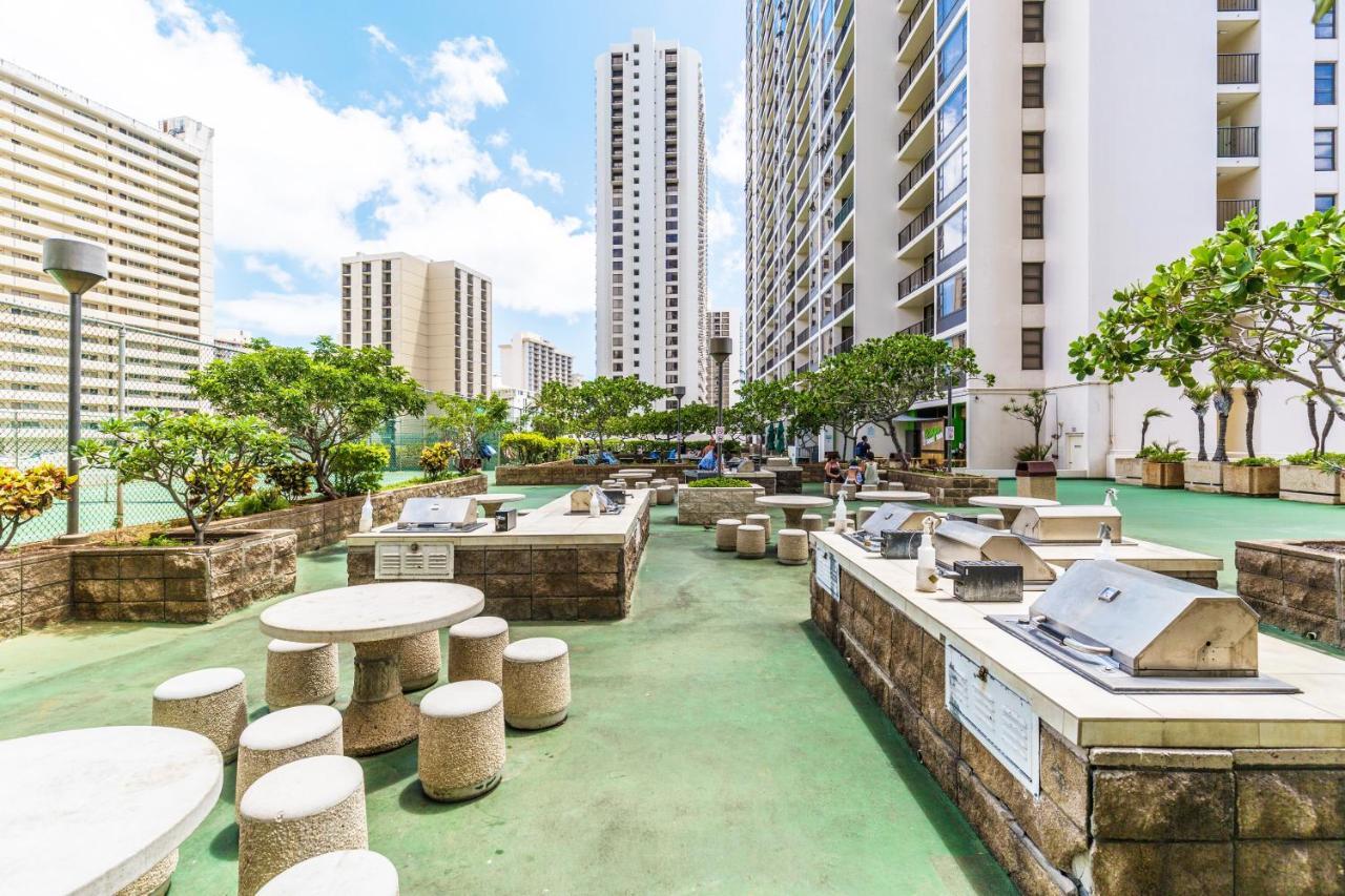 Waikiki Banyan: Diamond Head And Ocean View Condo! Apartamento *