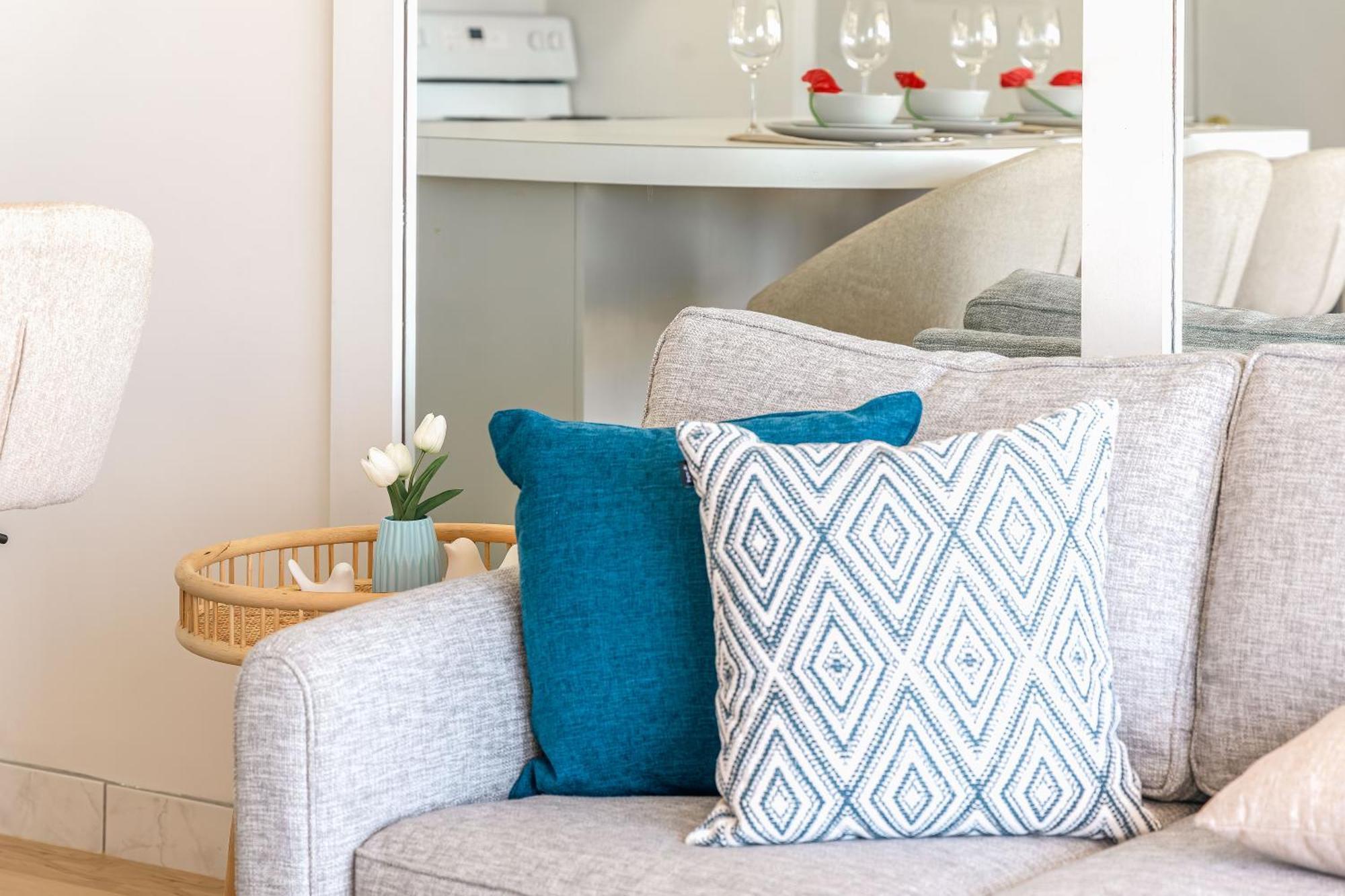 Waikiki Banyan: Diamond Head And Ocean View Condo! Apartamento *