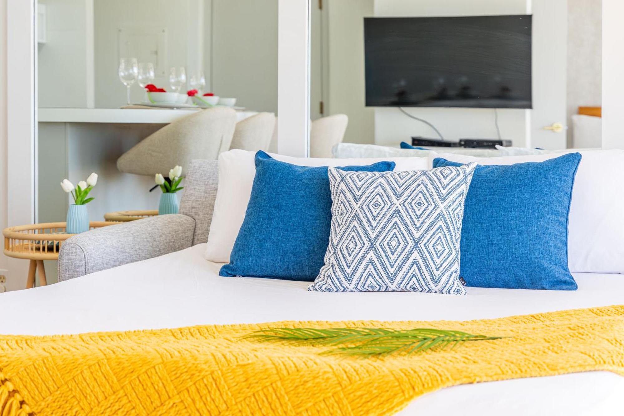 Apartamento Waikiki Banyan: Diamond Head And Ocean View Condo! *
